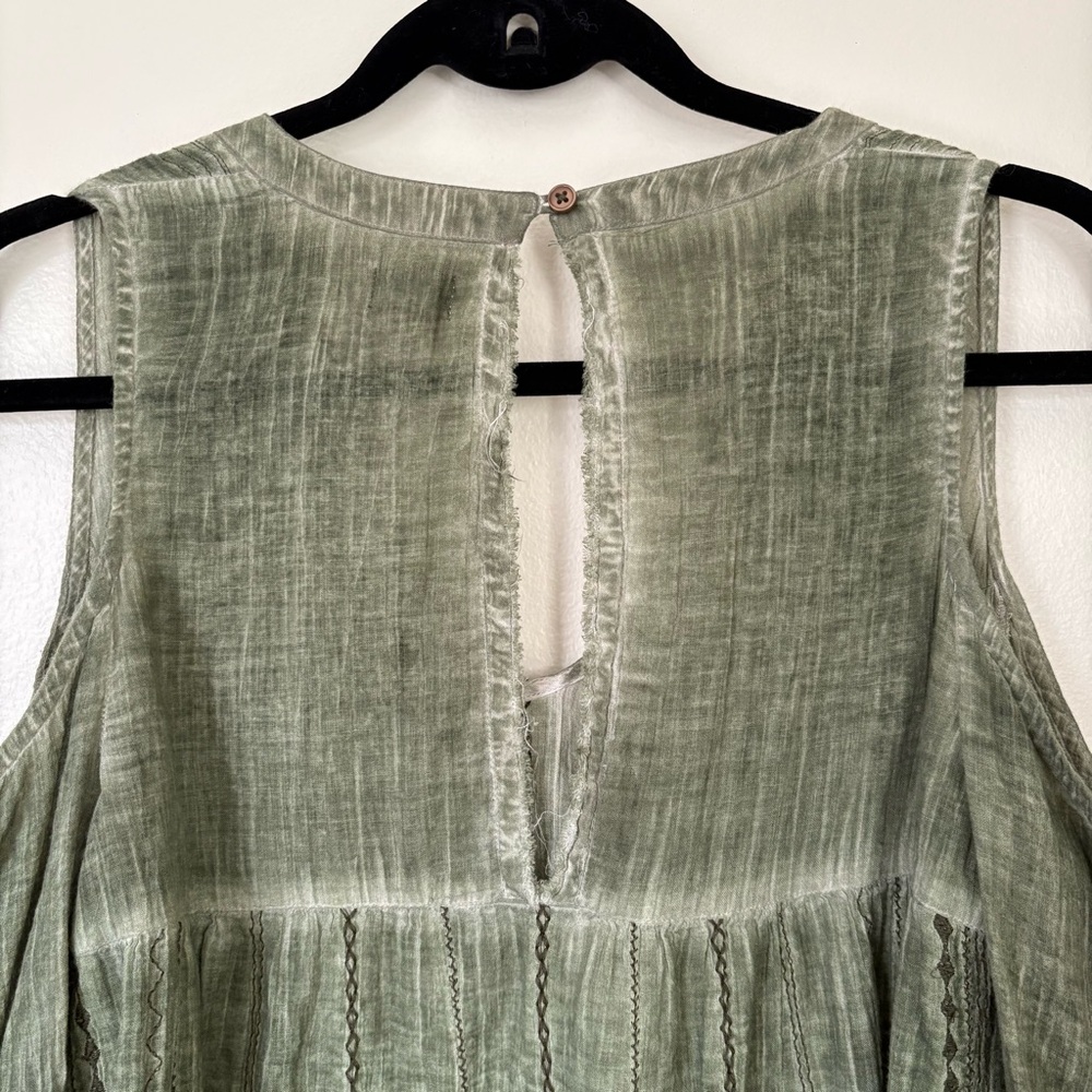 True Craft | Green Cold Shoulder Blouse | Size Small - Picture 11 of 11